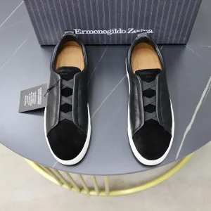 Ermenegildo Zegna Men's Black Leather Slip-On Sneakers image 1