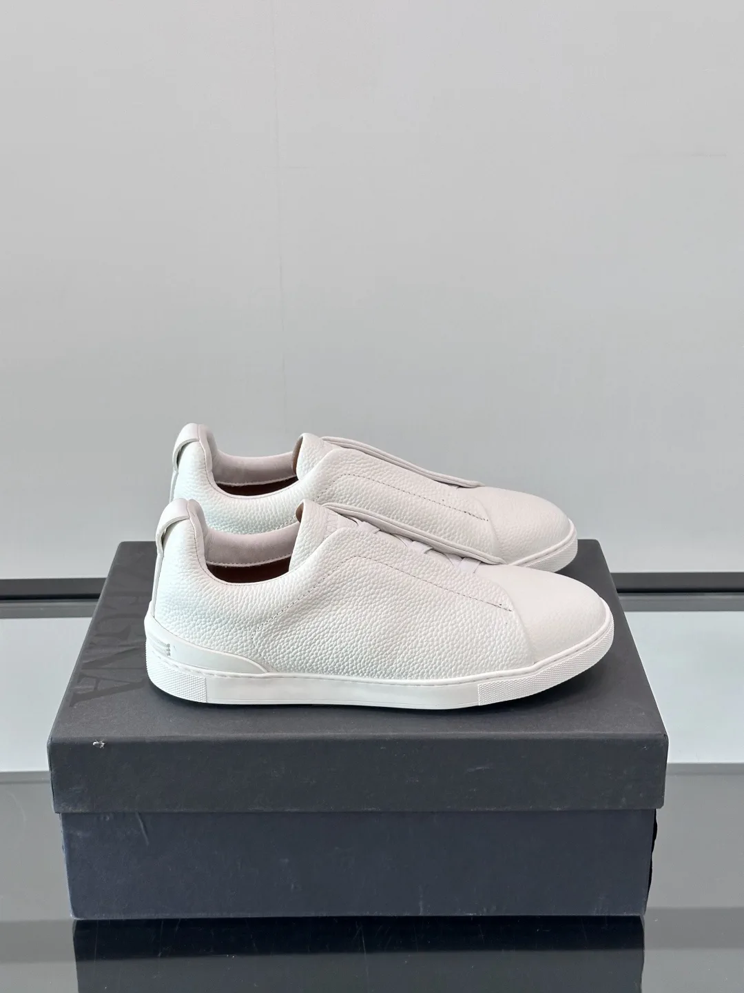 Ermenegildo Zegna Triple Stitch Low Top Casual Sneakers image 1