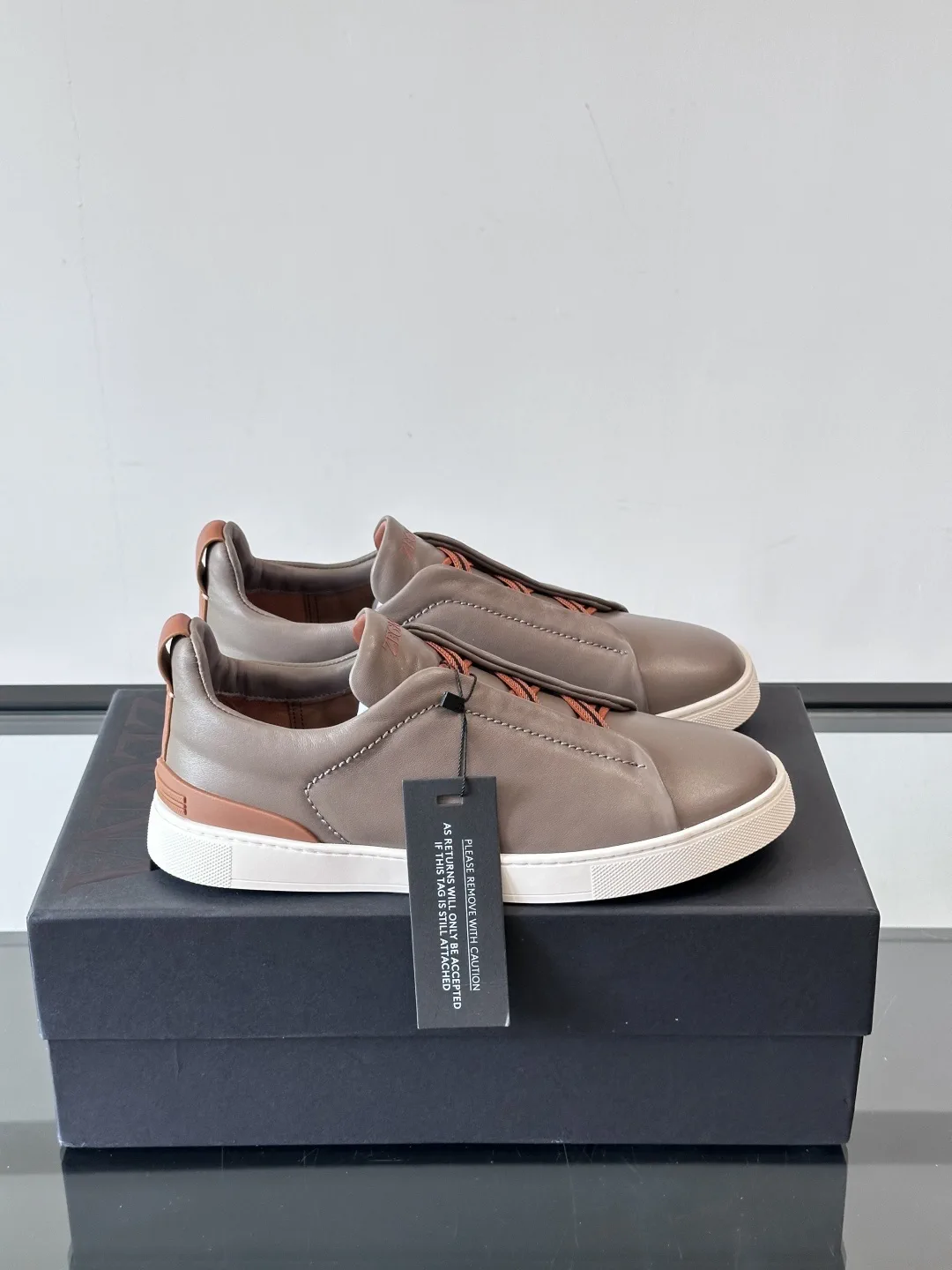 Ermenegildo Zegna Triple Stitch Low-Top Casual Sneakers image 1