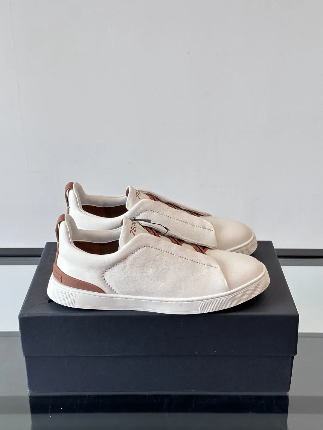Ermenegildo Zegna Triple Stitch Low Top Casual Sneakers image 1