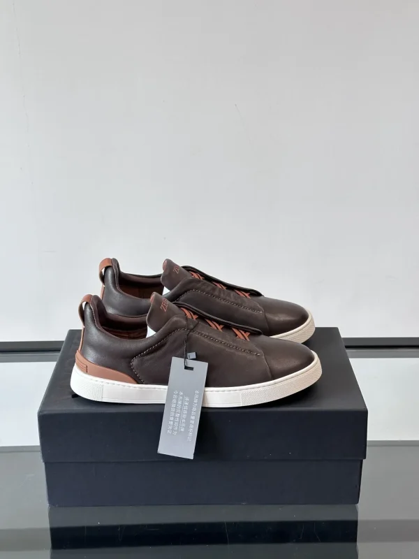 Ermenegildo Zegna Triple Stitch Low-Top Casual Sneakers image 1