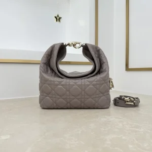 Dior Quilted Toujours Hobo Bag image 1