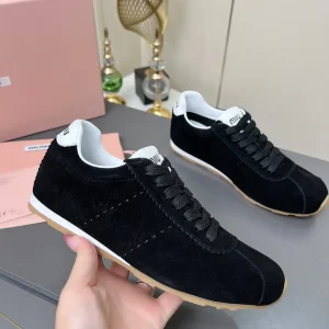 Women's Vintage Distressed Casual Sneakers image 1