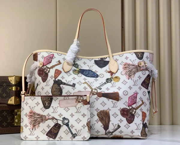 Louis Vuitton Neverfull GM Tote Bag with Key and Tassel Print image 1