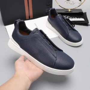 Men's Low-Top Leather Sneakers image 1