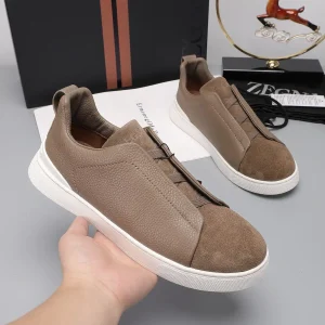 Men's Low-Top Leather Sneakers image 1