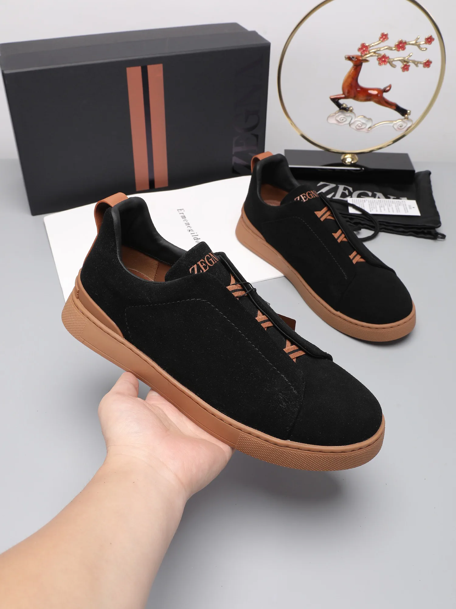 Low-Top Leather Sneakers image 1