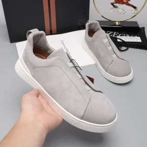 Men's Low-Top Leather Slip-On Sneakers image 1