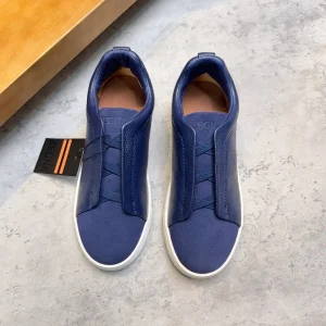 Low Top Casual Shoes image 1