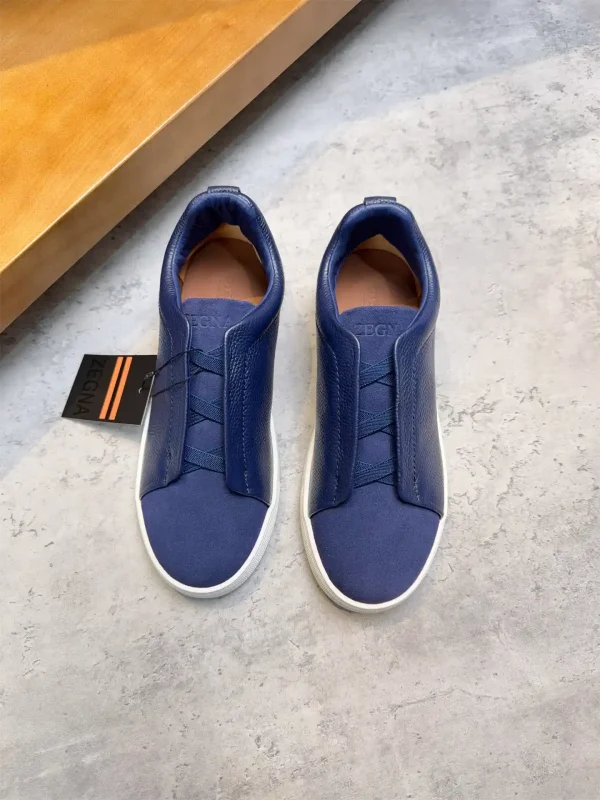 Low Top Casual Shoes image 1