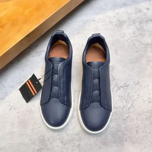 Low-top Casual Leather Sneakers image 1