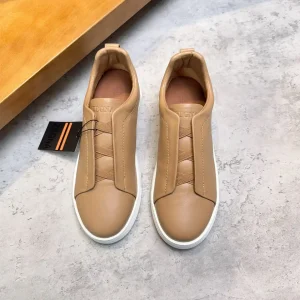 Low-top Casual Leather Shoes image 1