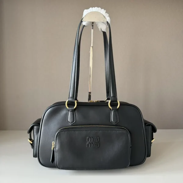 Miu Miu Black Leather Shoulder Bag image 1