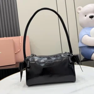 Miu Miu Black Bow Detail Shoulder Bag image 1