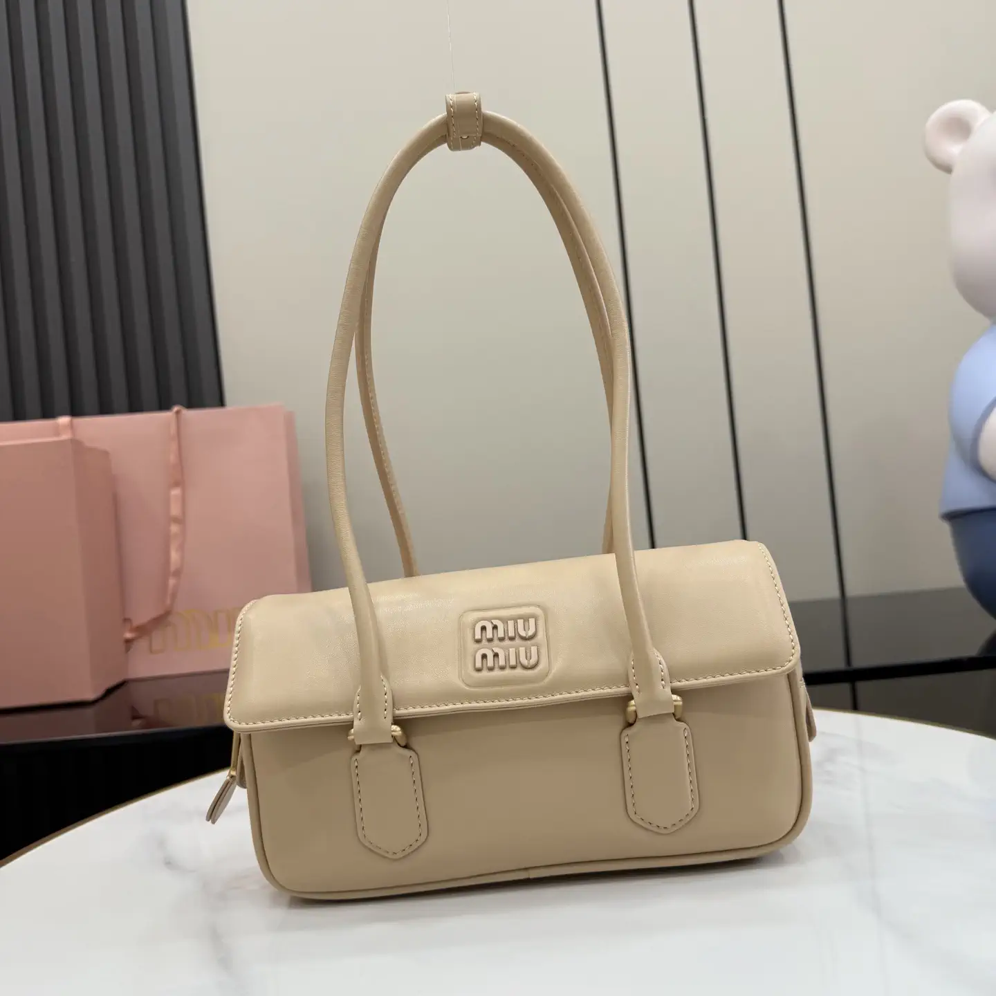 Miu Miu Beige Leather Shoulder Bag image 1