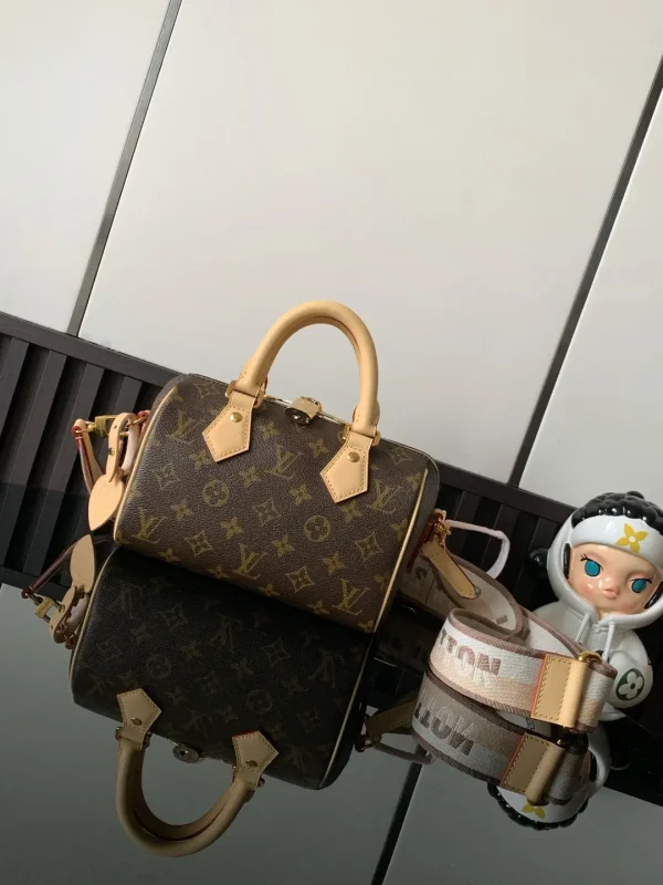 Louis Vuitton Speedy Bandouliere 20 Monogram Top Handle Bag image 1