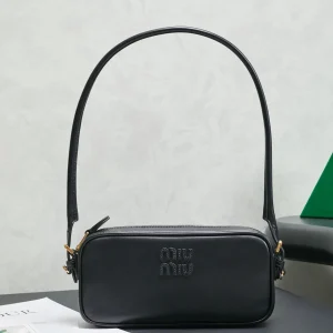 Miu Miu Black Leather Shoulder Bag image 1