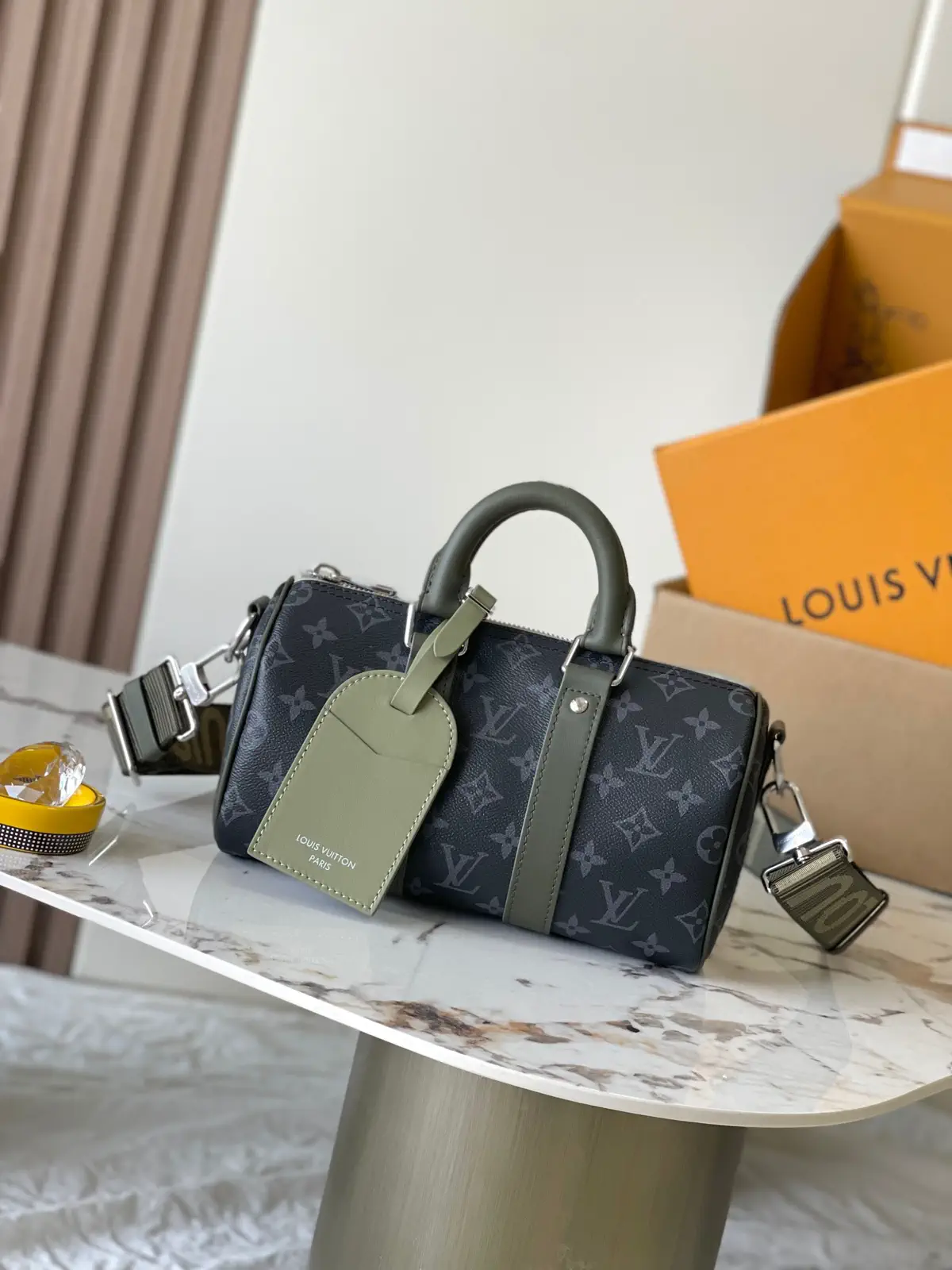 Louis Vuitton Keepall Bandoulière 25 Monogram Duffle Bag image 1