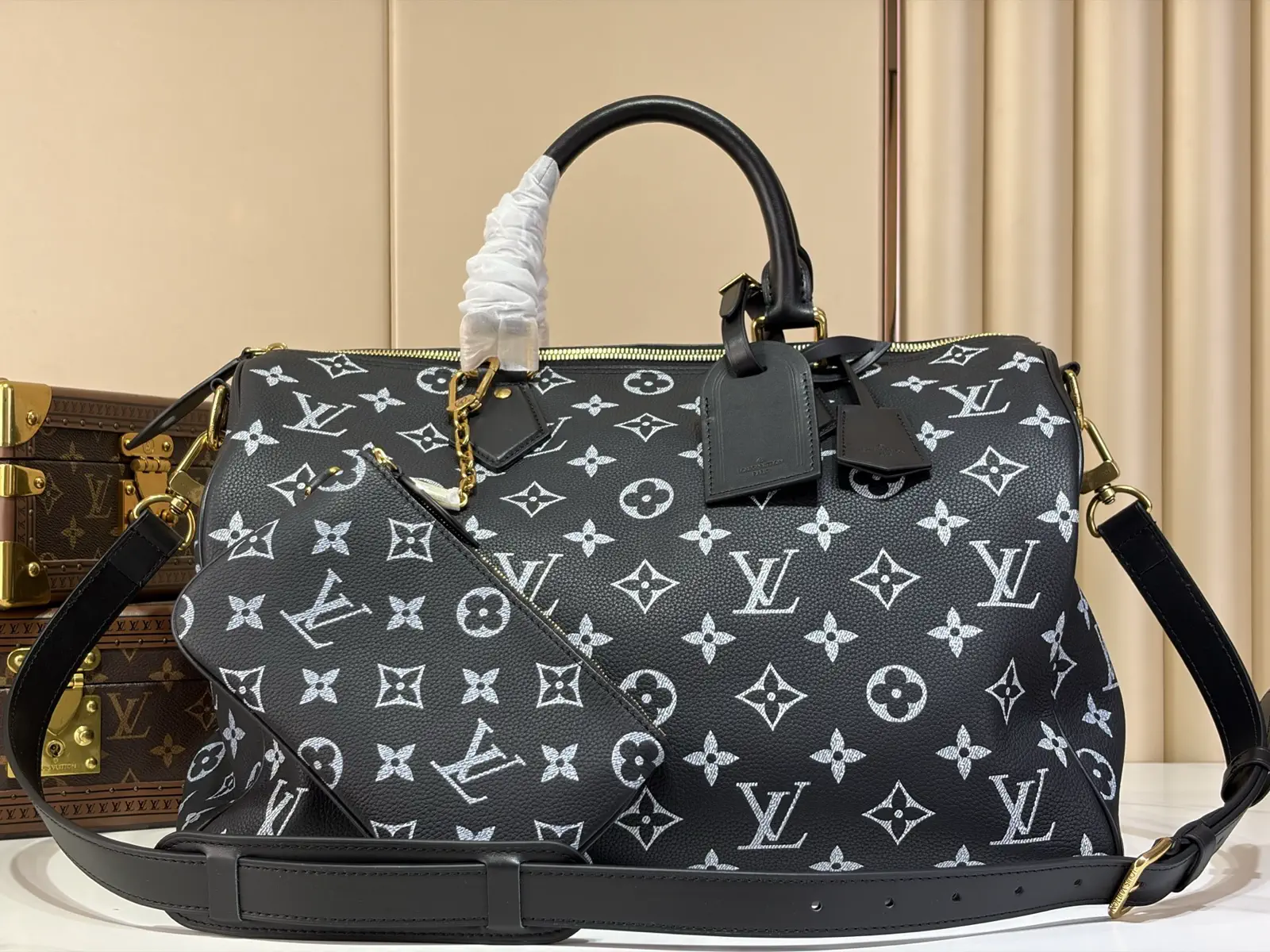 Louis Vuitton Speedy P9 Bandoulière 40 Monogram Top Handle Bag image 1