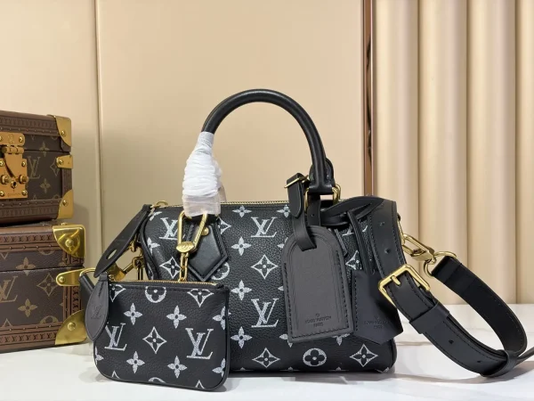 Louis Vuitton Speedy P9 Bandoulière 20 Monogram Top Handle Bag image 1
