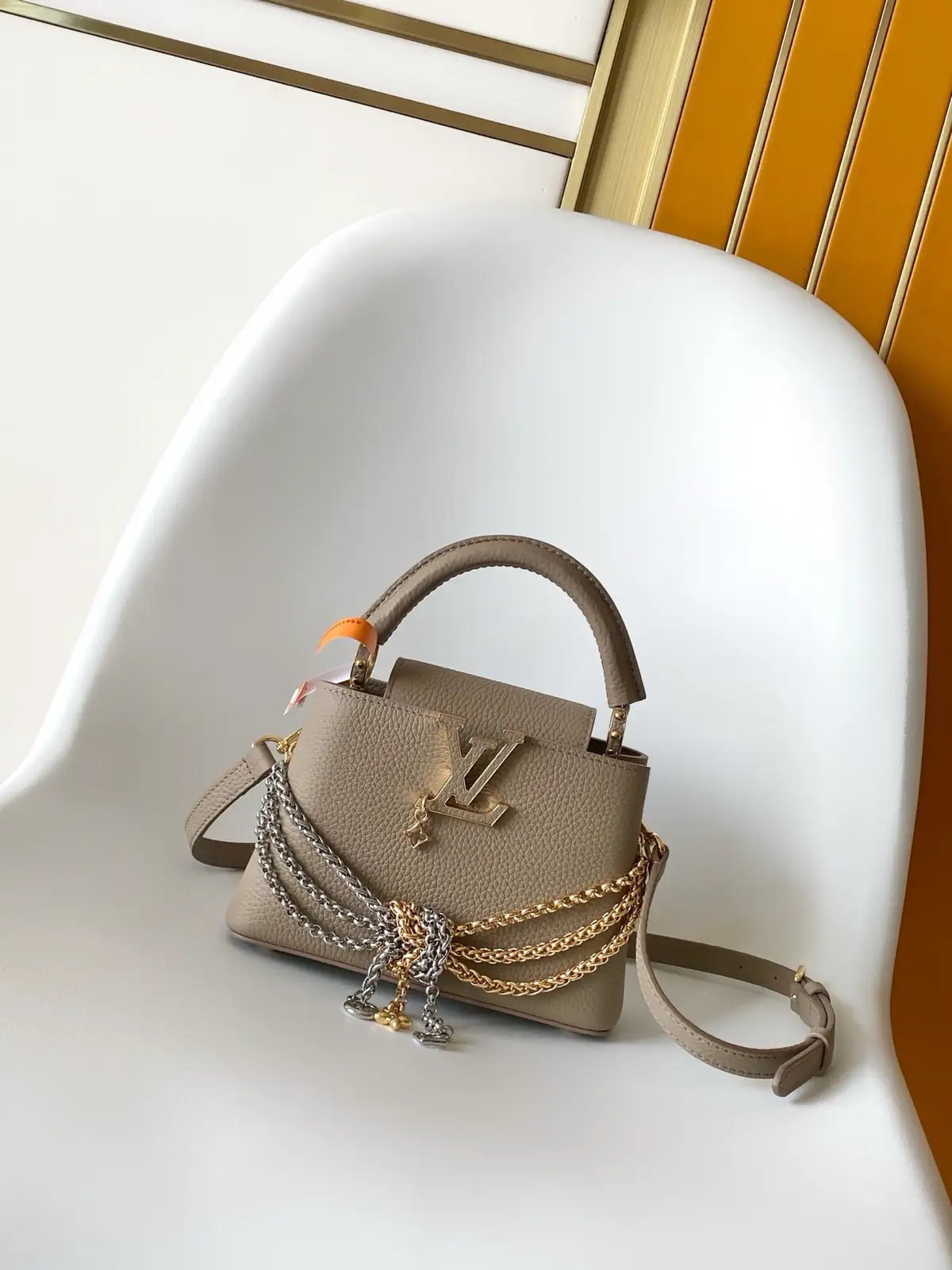 Louis Vuitton Capucines Mini Taurillon Leather Top Handle Bag image 1