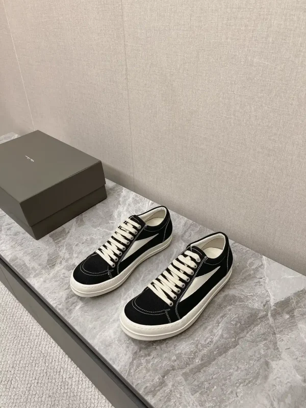 Denim Low-Top Casual Sneakers image 1
