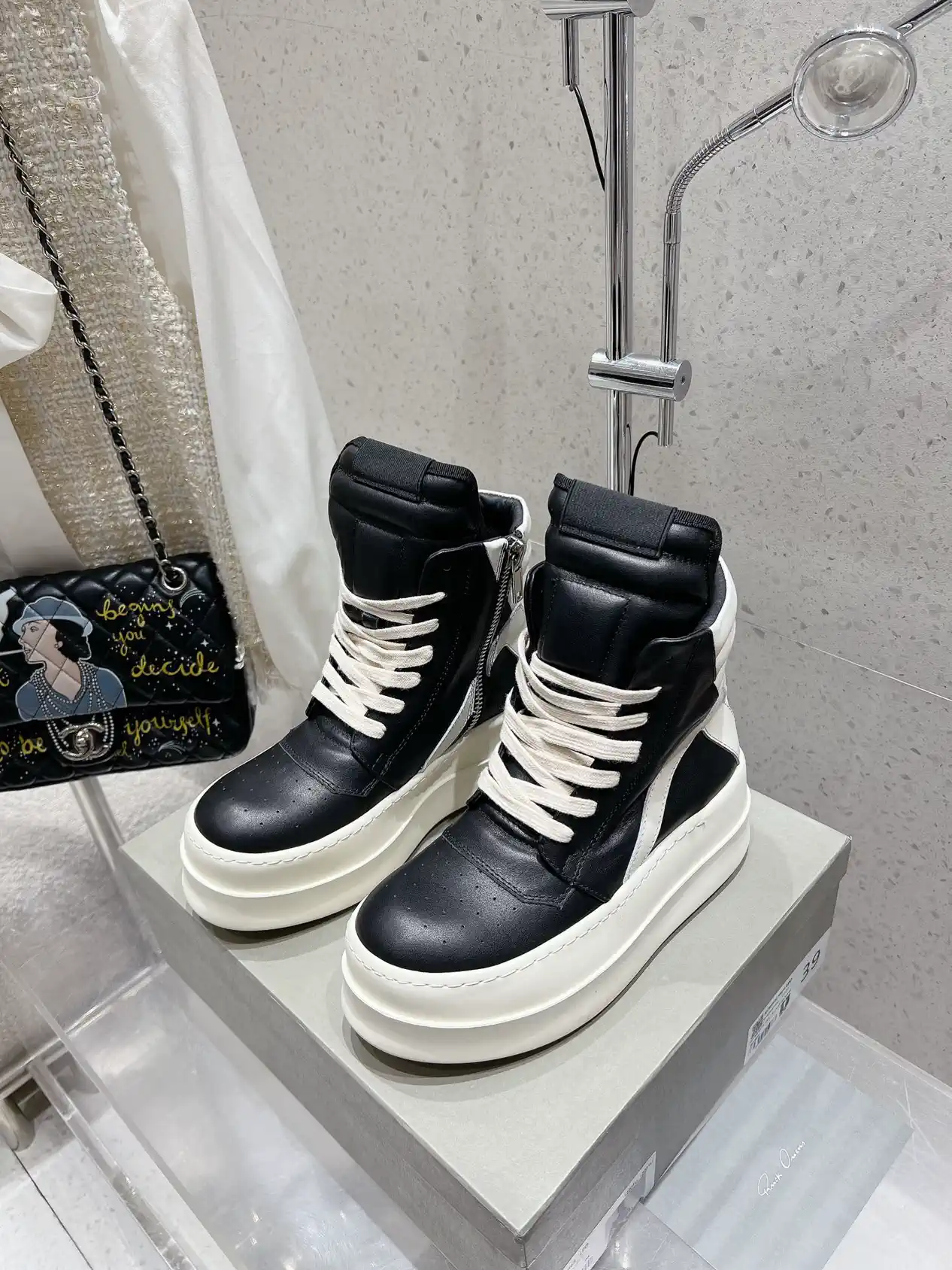 Rick Owens 24SS New Couple Style Lace-Up Thick Sole High-Top Biker Boots image 1
