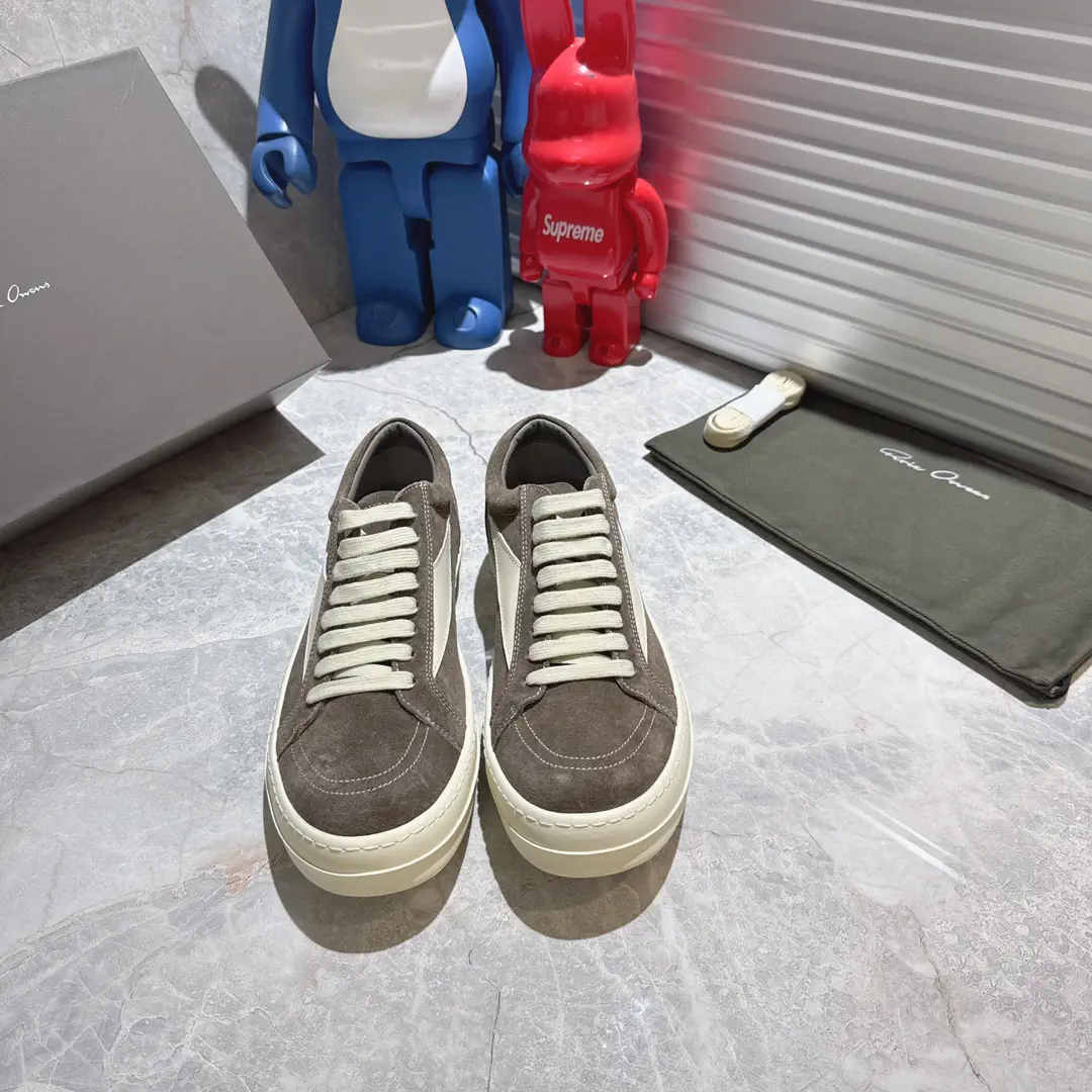 Suede Low-Top Casual Sneakers image 1