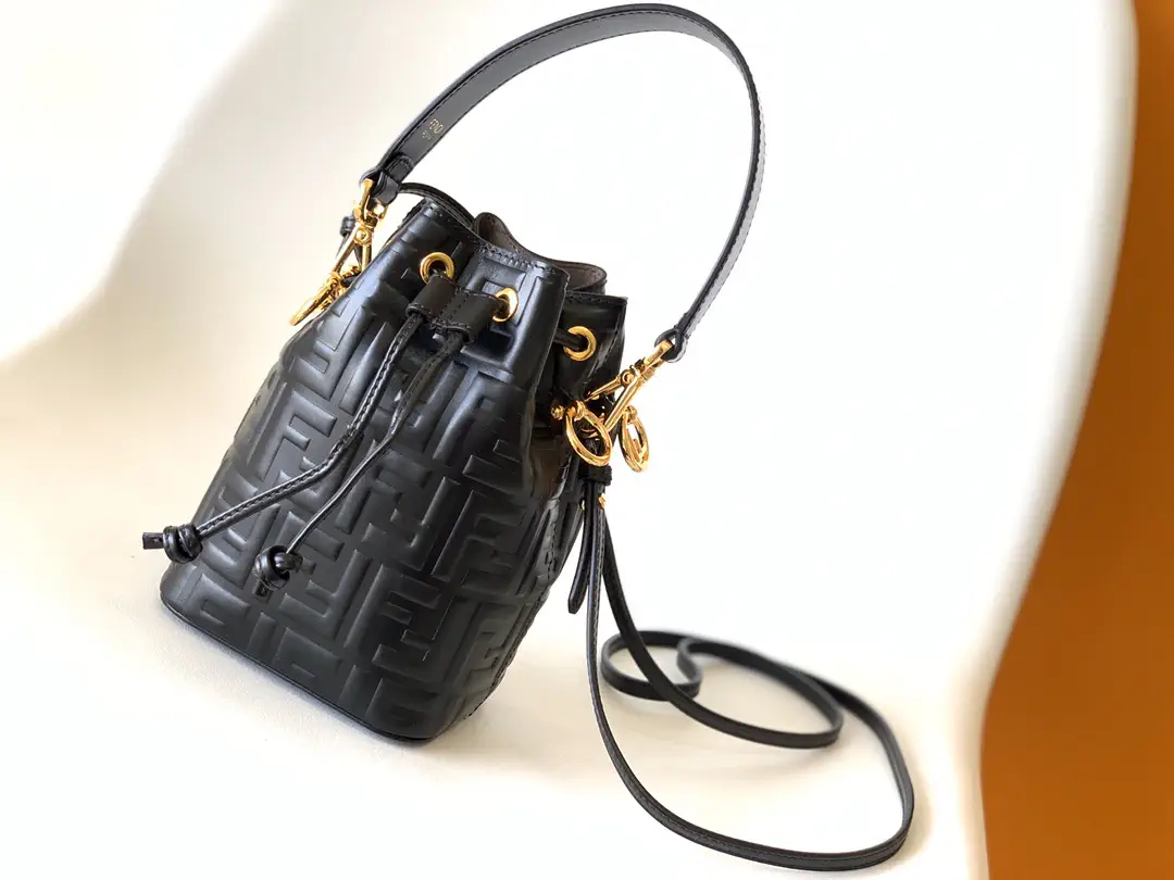 FENDI Mon Tresor Mini Bucket Bag image 1