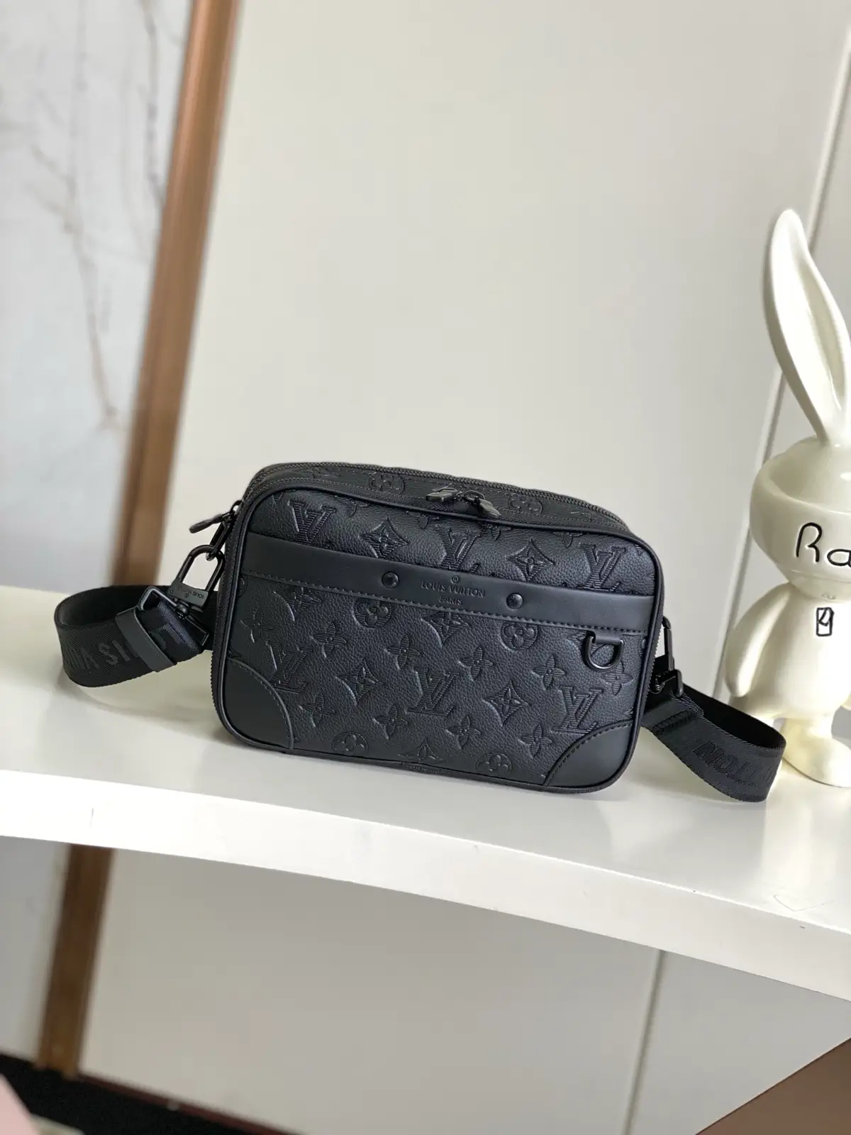 Louis Vuitton Alpha Messenger Bag image 1