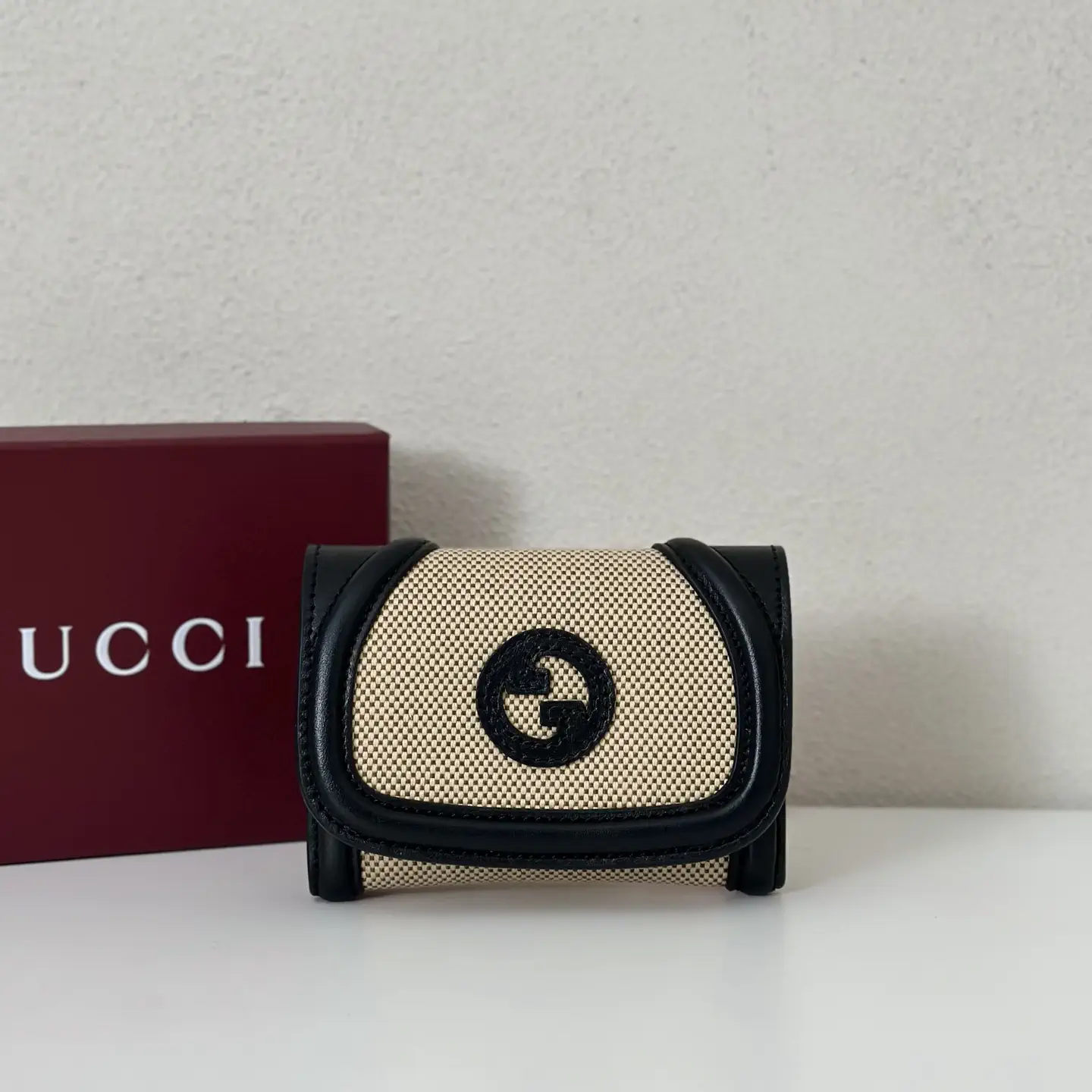 Gucci Interlocking G Compact Wallet image 1