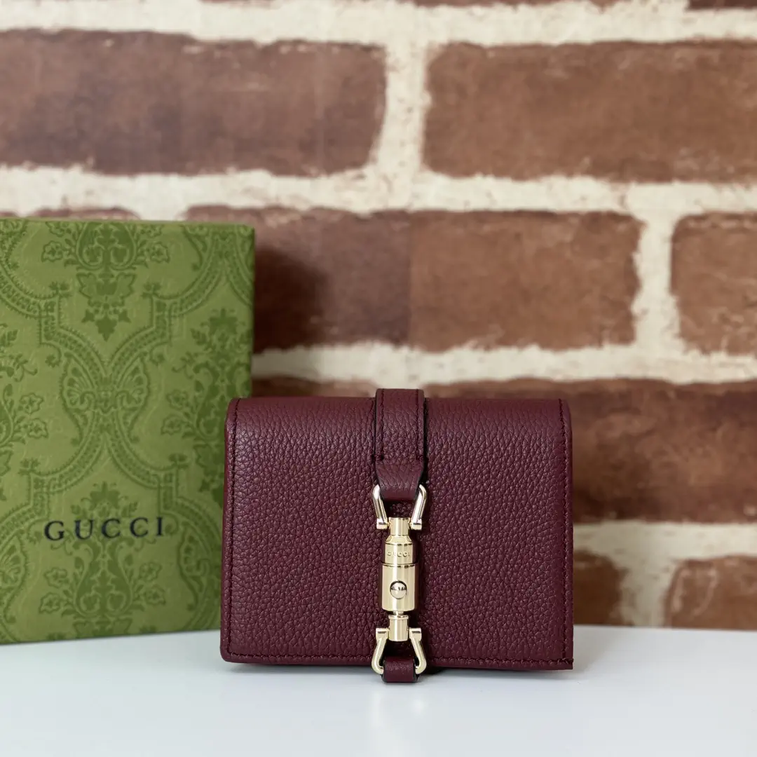 Gucci Burgundy Pebbled Leather Wallet image 1