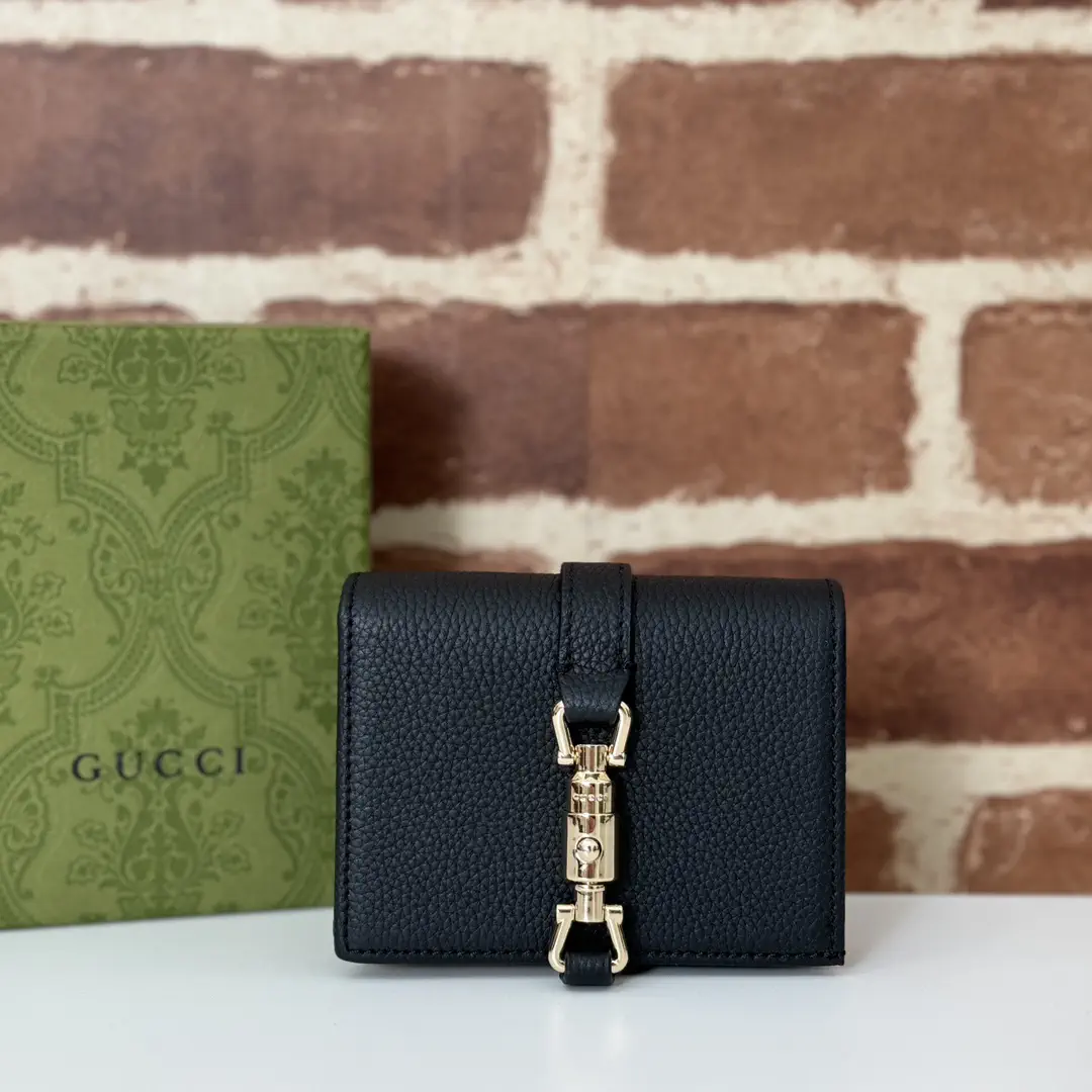 Gucci Compact Wallet with Gold-Tone Clasp image 1