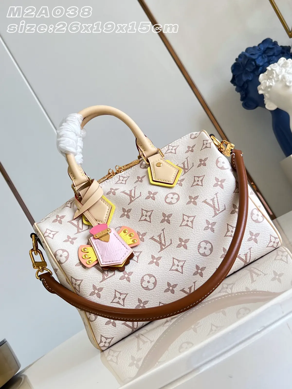 Louis Vuitton Monogram Speedy Bandoulière Bag image 1
