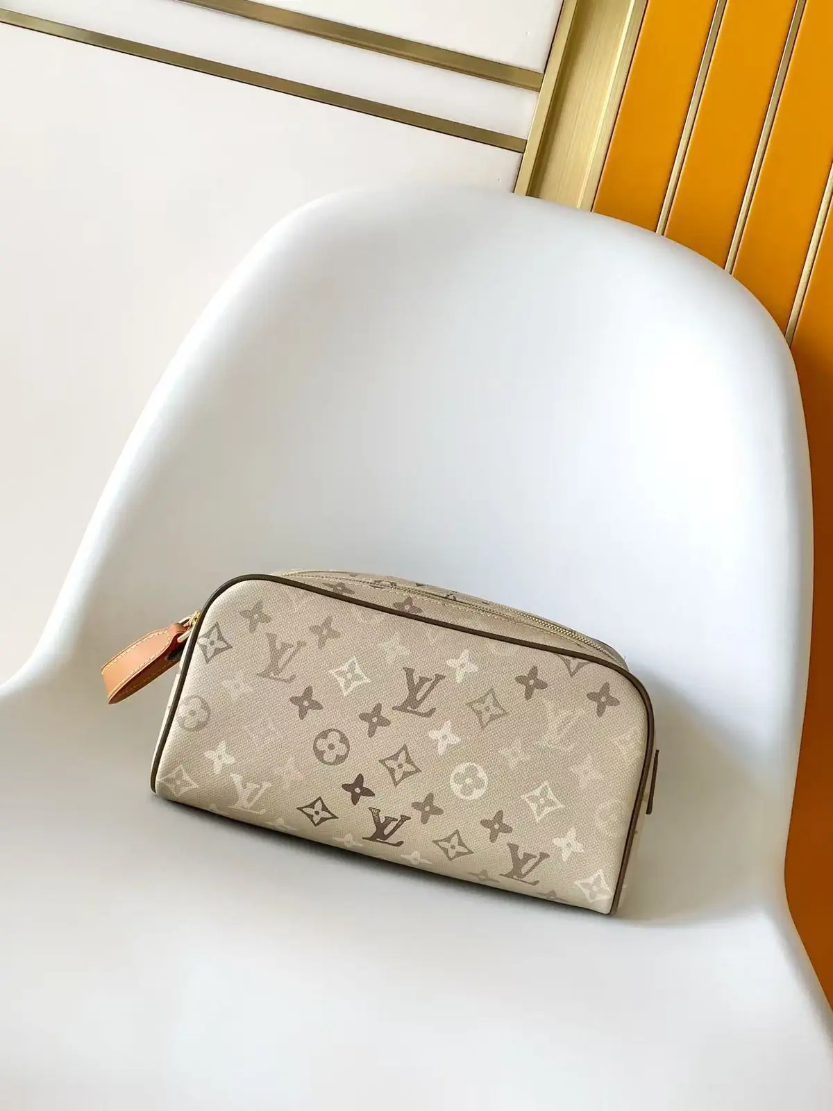 Louis Vuitton Monogram Surplus Canvas Dopp Kit Toiletry Bag image 1