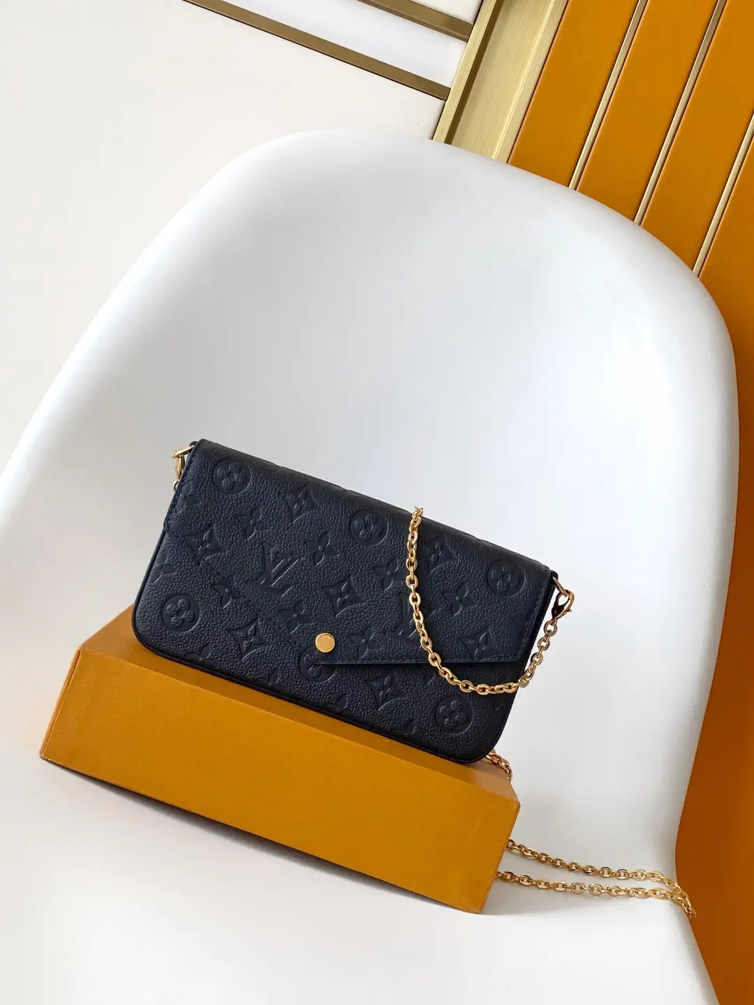 Louis Vuitton Pochette Félicie Monogram Empreinte Chain Bag image 1