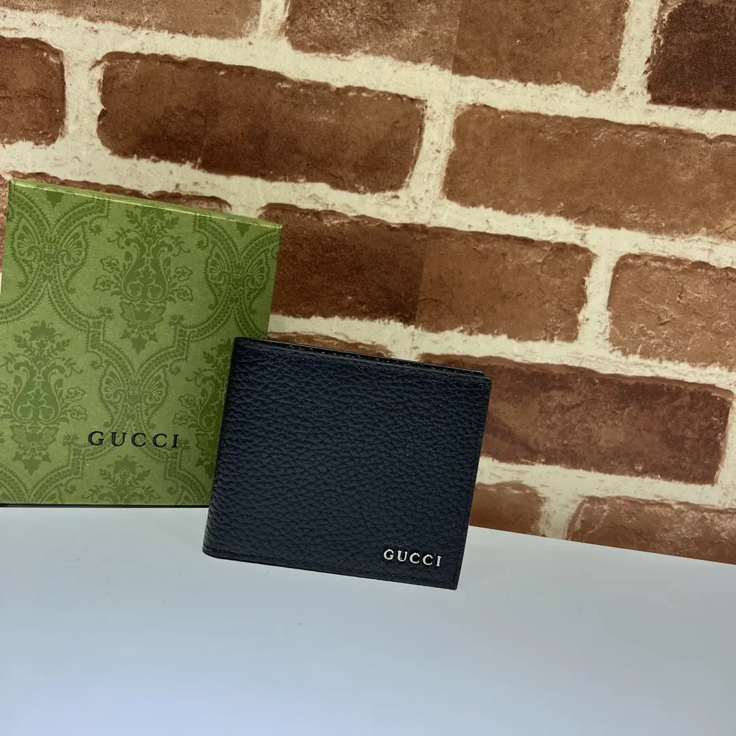 Gucci Bifold Wallet image 1