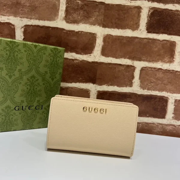 Gucci Logo Wallet image 1