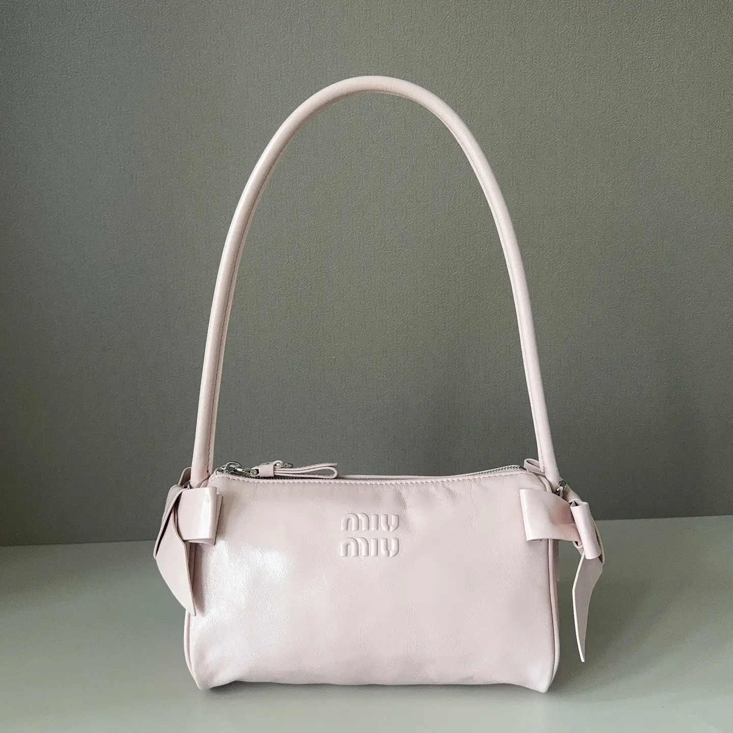 Miu Miu Bow Detail Shoulder Bag image 1