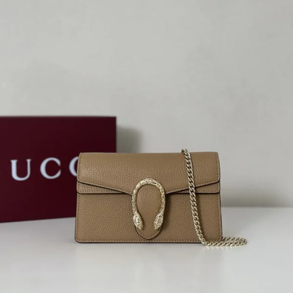 Gucci Chain Crossbody Bag image 1