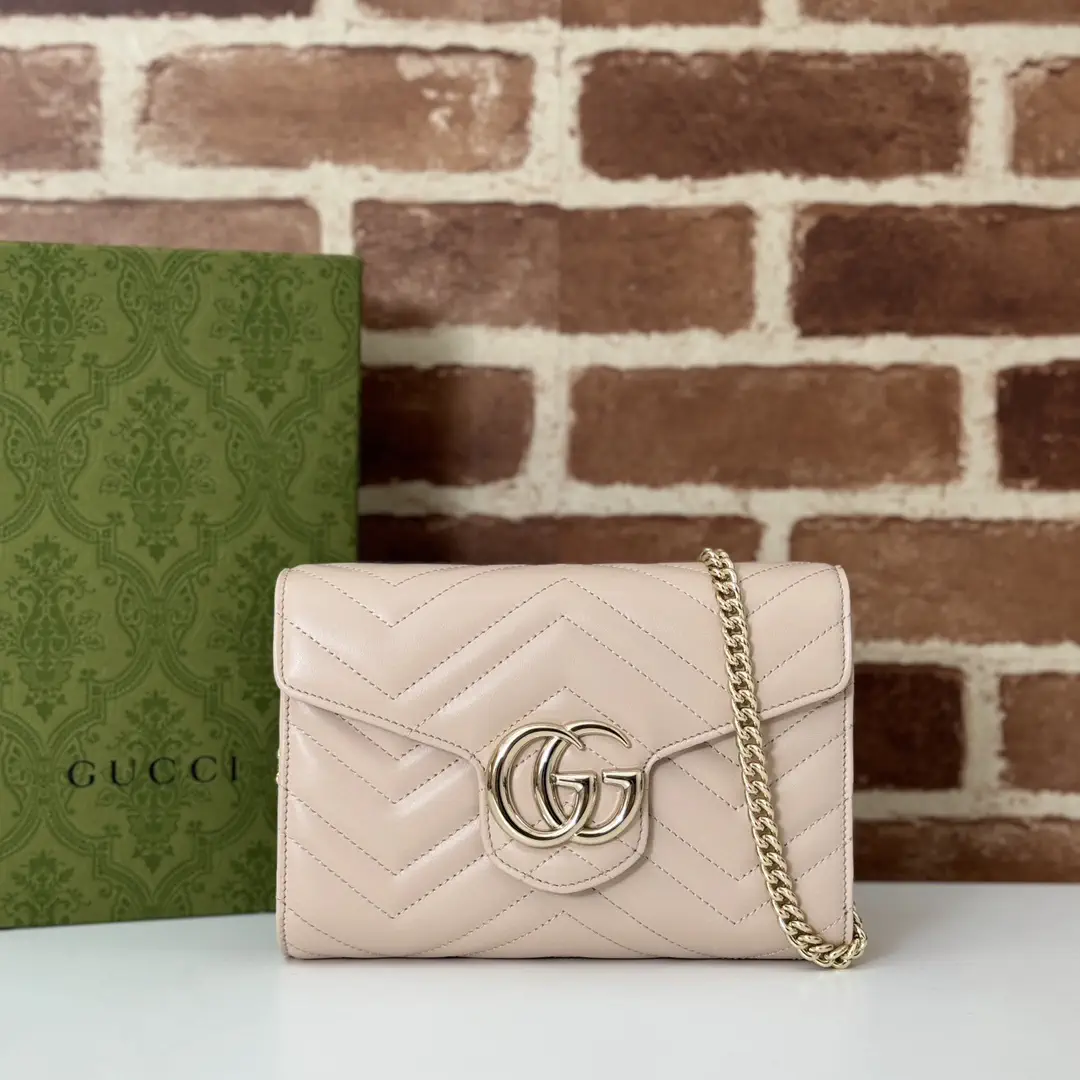 Gucci Quilted Chain Crossbody Bag image 1