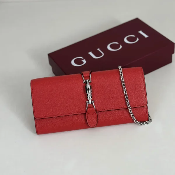 Gucci Red Chain Crossbody Bag image 1