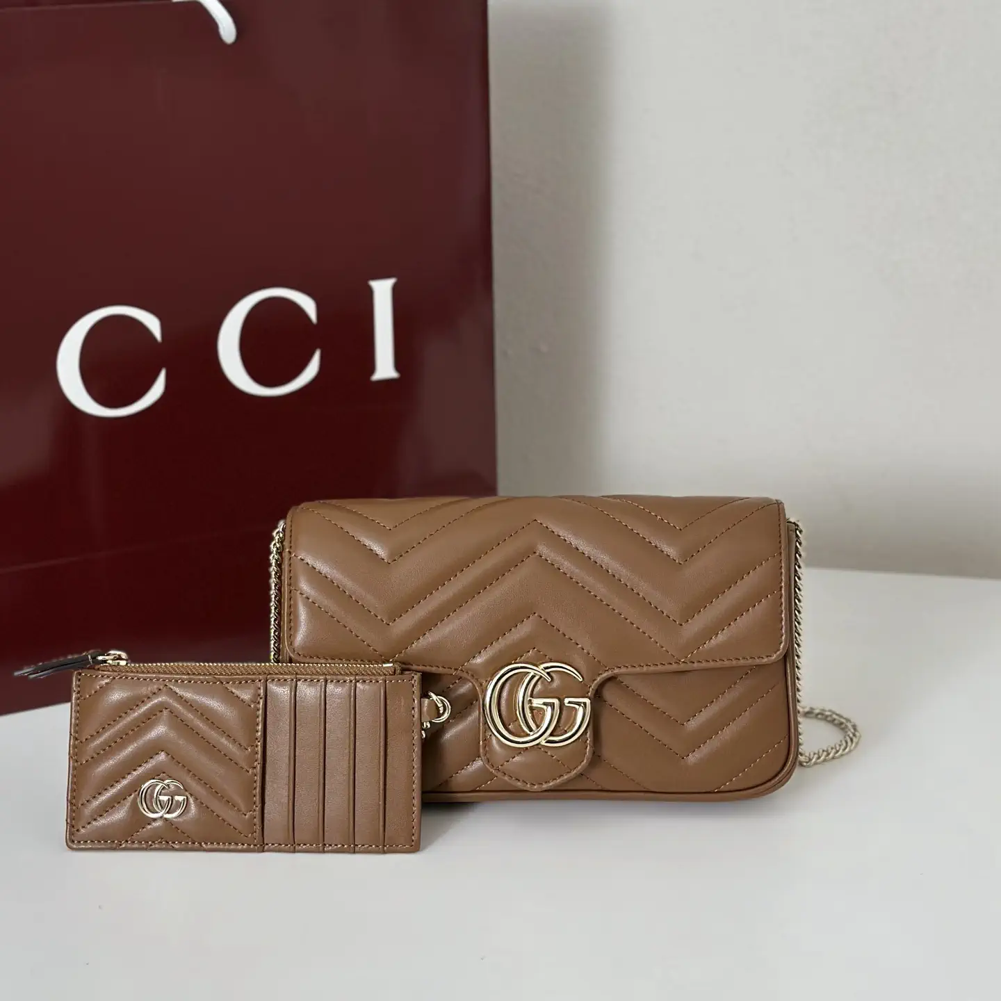 Gucci Quilted Chain Crossbody Bag with Card Holder image 1