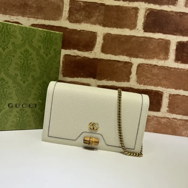 Gucci White Chain Crossbody Bag with Bamboo Accent image 1