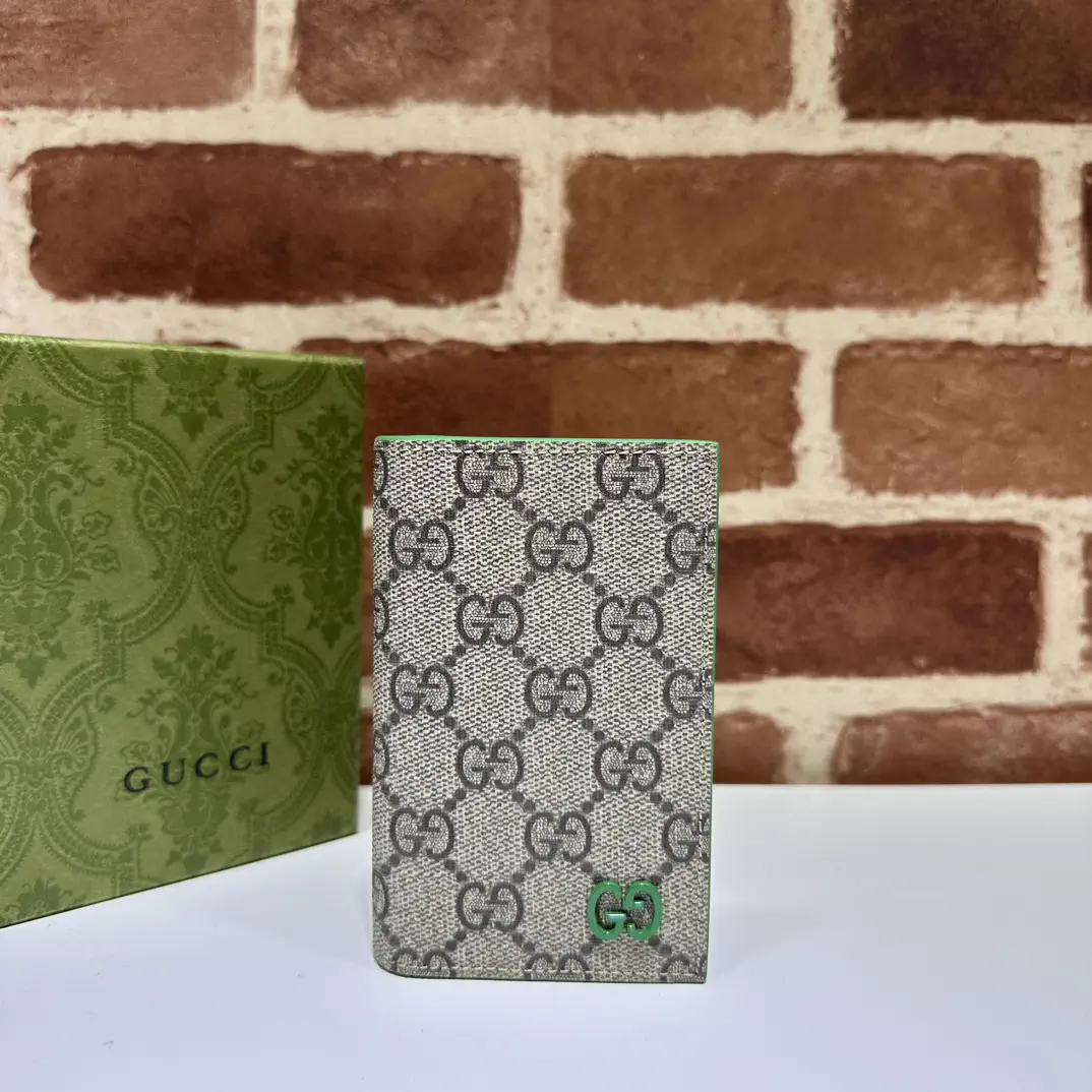 Gucci Monogram Card Holder image 1