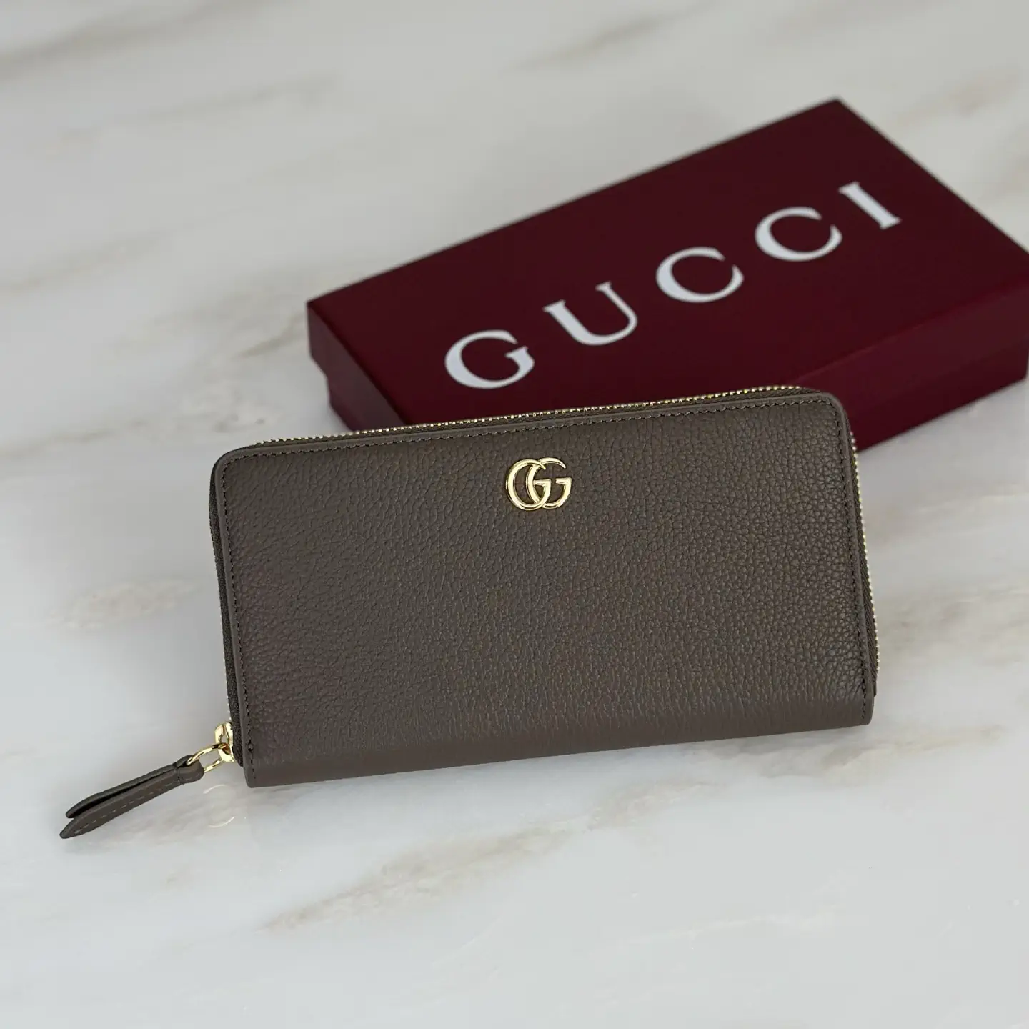 Gucci GG Logo Zip Around Wallet image 1