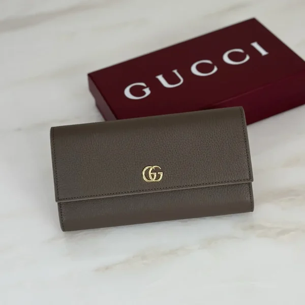 Gucci GG Logo Long Wallet image 1