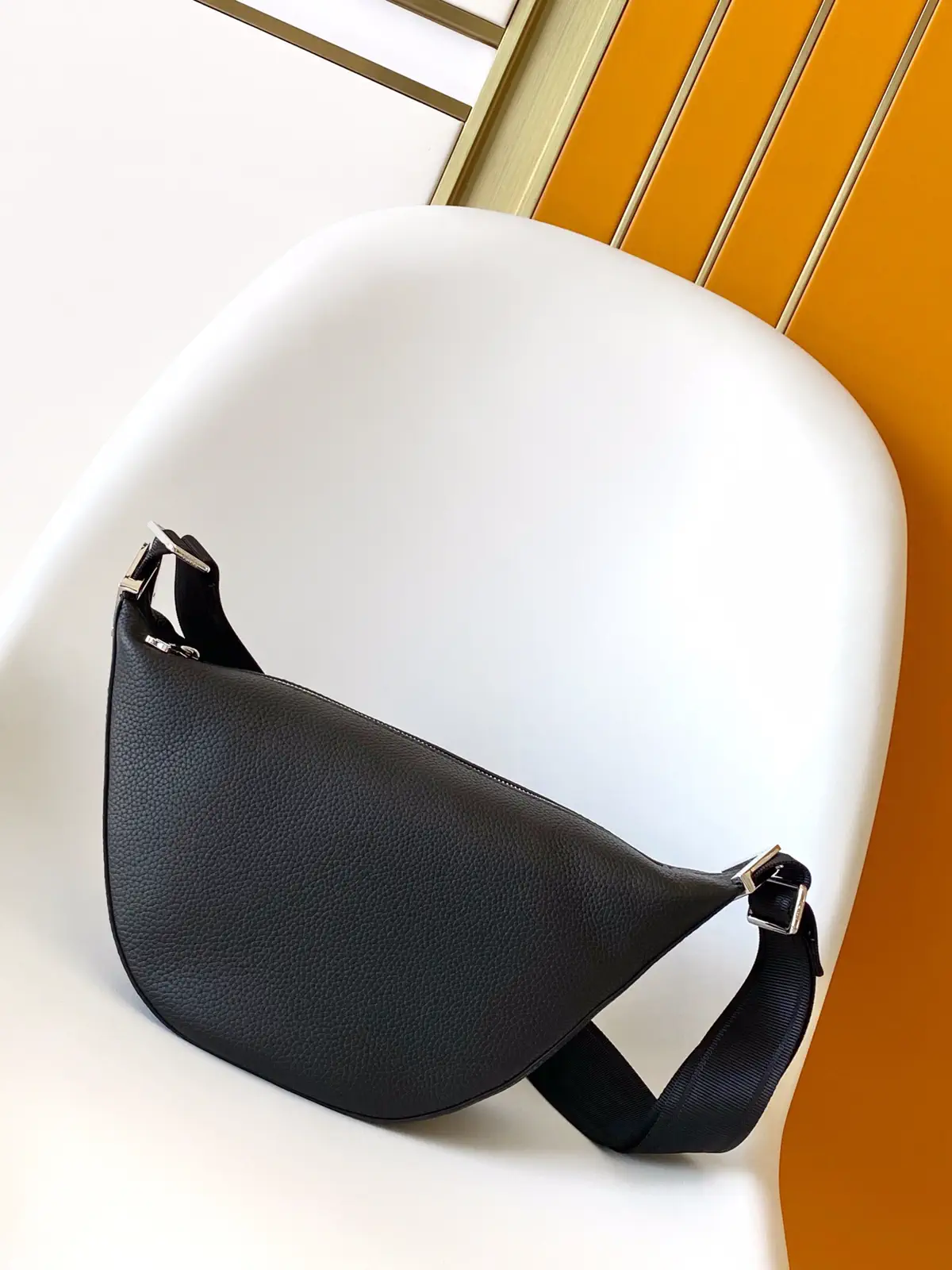 FENDI Melon Small Crescent Crossbody Bag image 1
