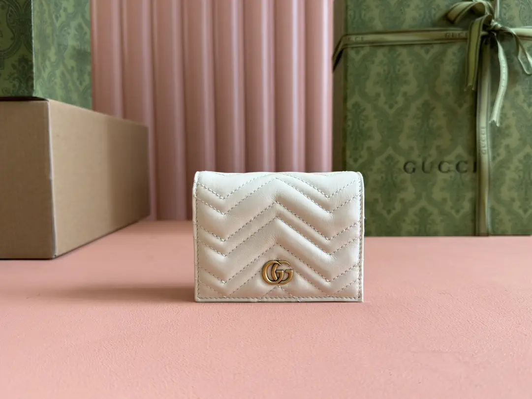 Gucci Quilted Card Holder image 1