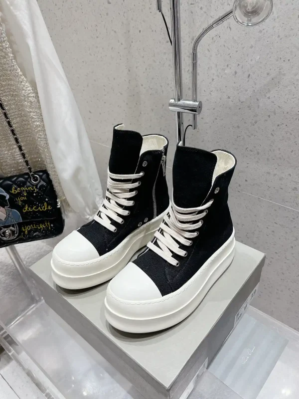 Canvas Platform High-Top Lace-Up Short Boots image 1